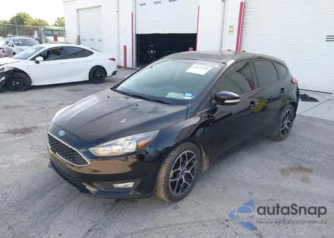 2018 Ford Focus Sel z USA, uszkodzony, nr VIN 1FADP3M23JL292758